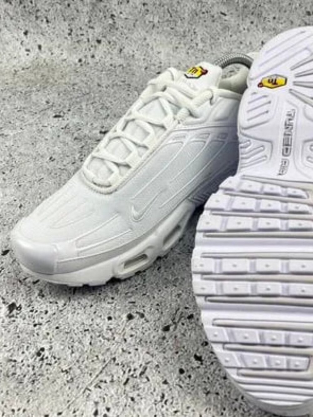 Nike Air Max Plus 3 Triple White Sneakers